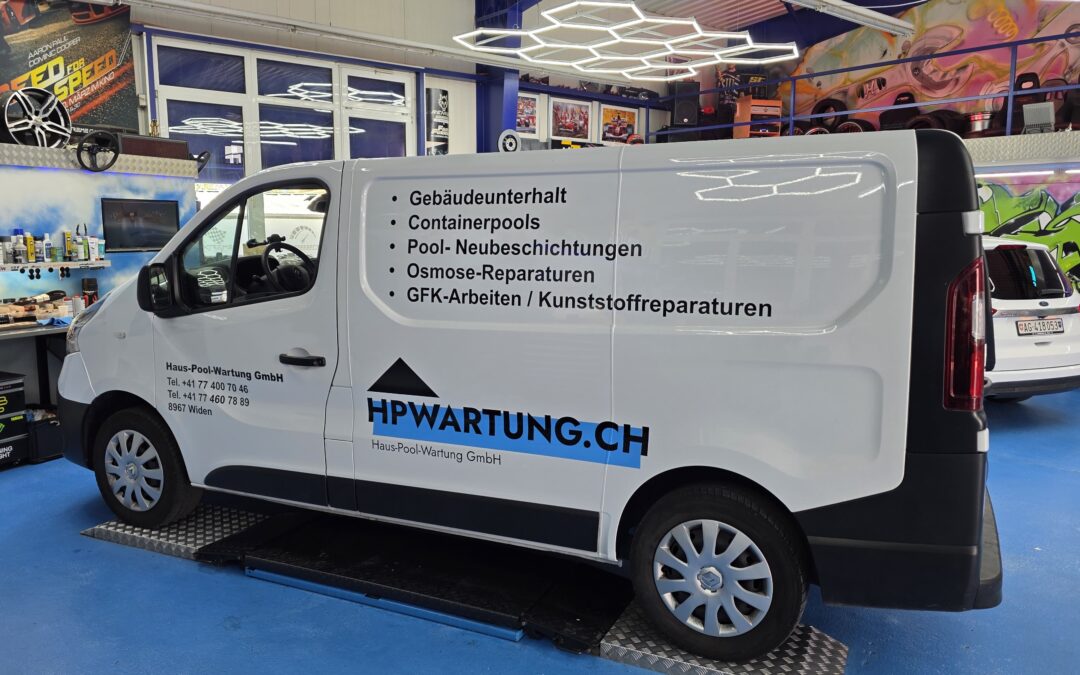 Fahrzeugbeschriftung für Haus-Pool-Wartung GmbH